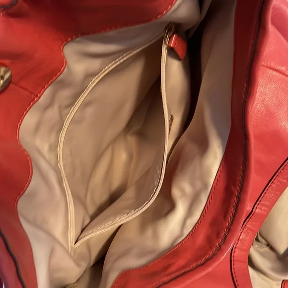 COACH Large Madison Phoebe Twisted Gathered Leather Shoulder Bag - Picture 3 of 11